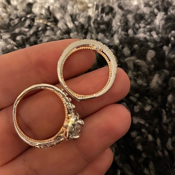 Gold silver two tone ring and band set - Picture 4 of 4